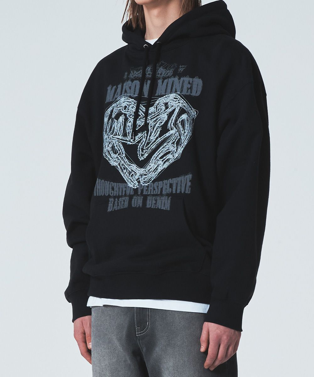 MUSINSA | MAISON MINED DOODLE HEART HOODIE BLACK