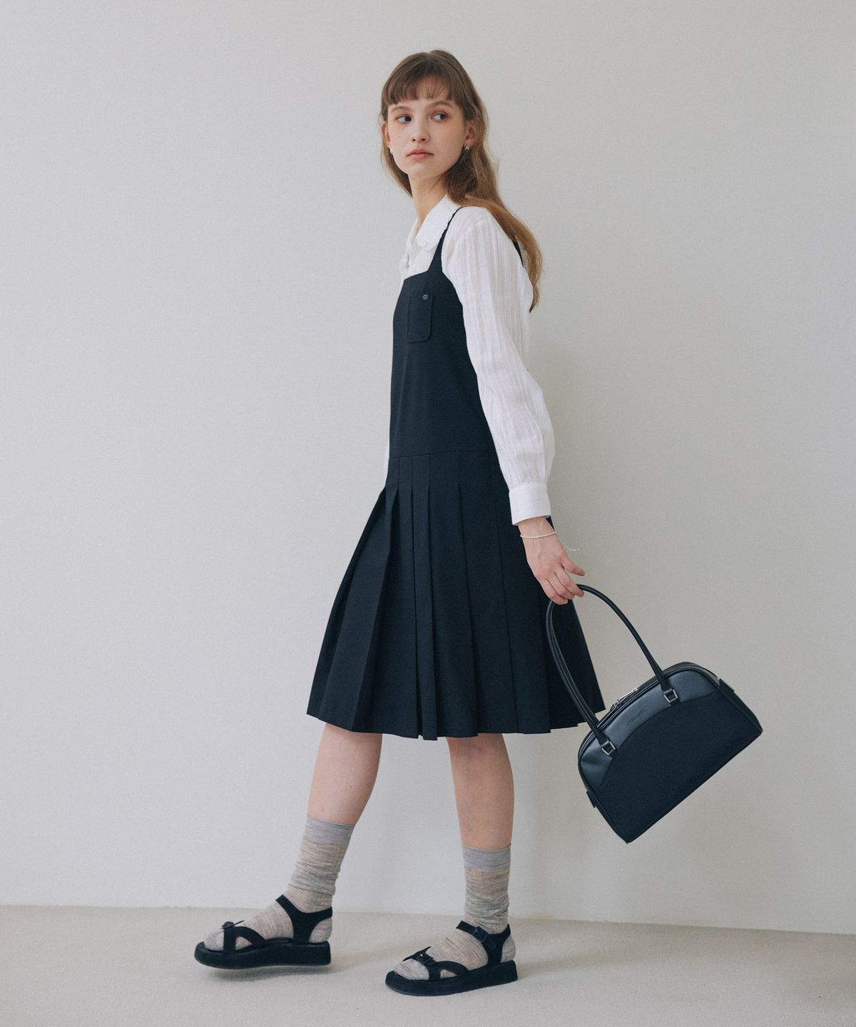 튜드먼트(TTUDEMENT) NYLON BOWLING BAG BLACK