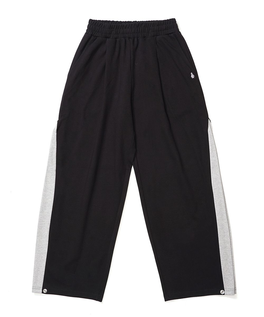 MUSINSA | GAKKAI UNIONS One tuck snap balloon pants black
