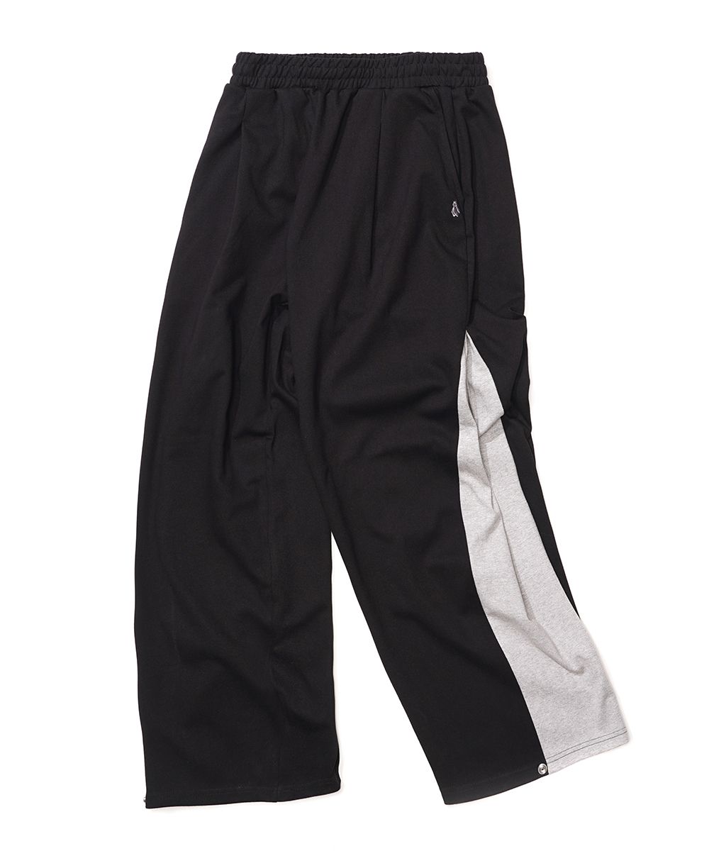 MUSINSA | GAKKAI UNIONS One tuck snap balloon pants black