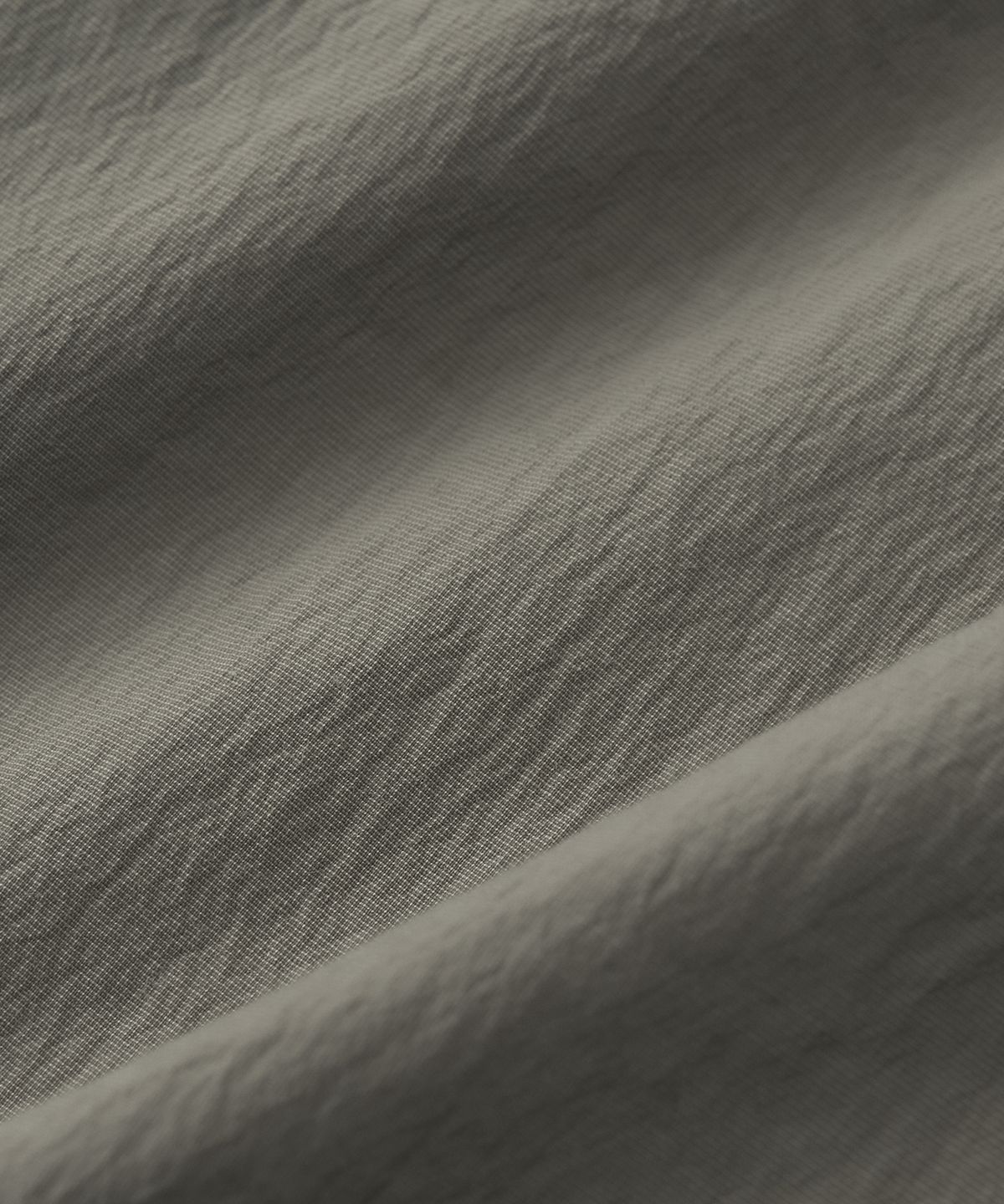 엑스컨테이너(EXCONTAINER) 핀턱 와이드 시어서커 팬츠 (CHARCOAL)