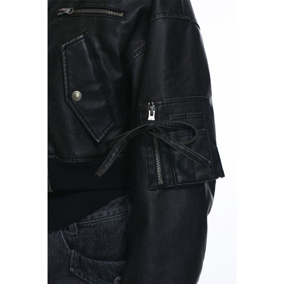 그레일즈(GRAILZ) CROP LEATHER BOMBER JACKET [BLACK]