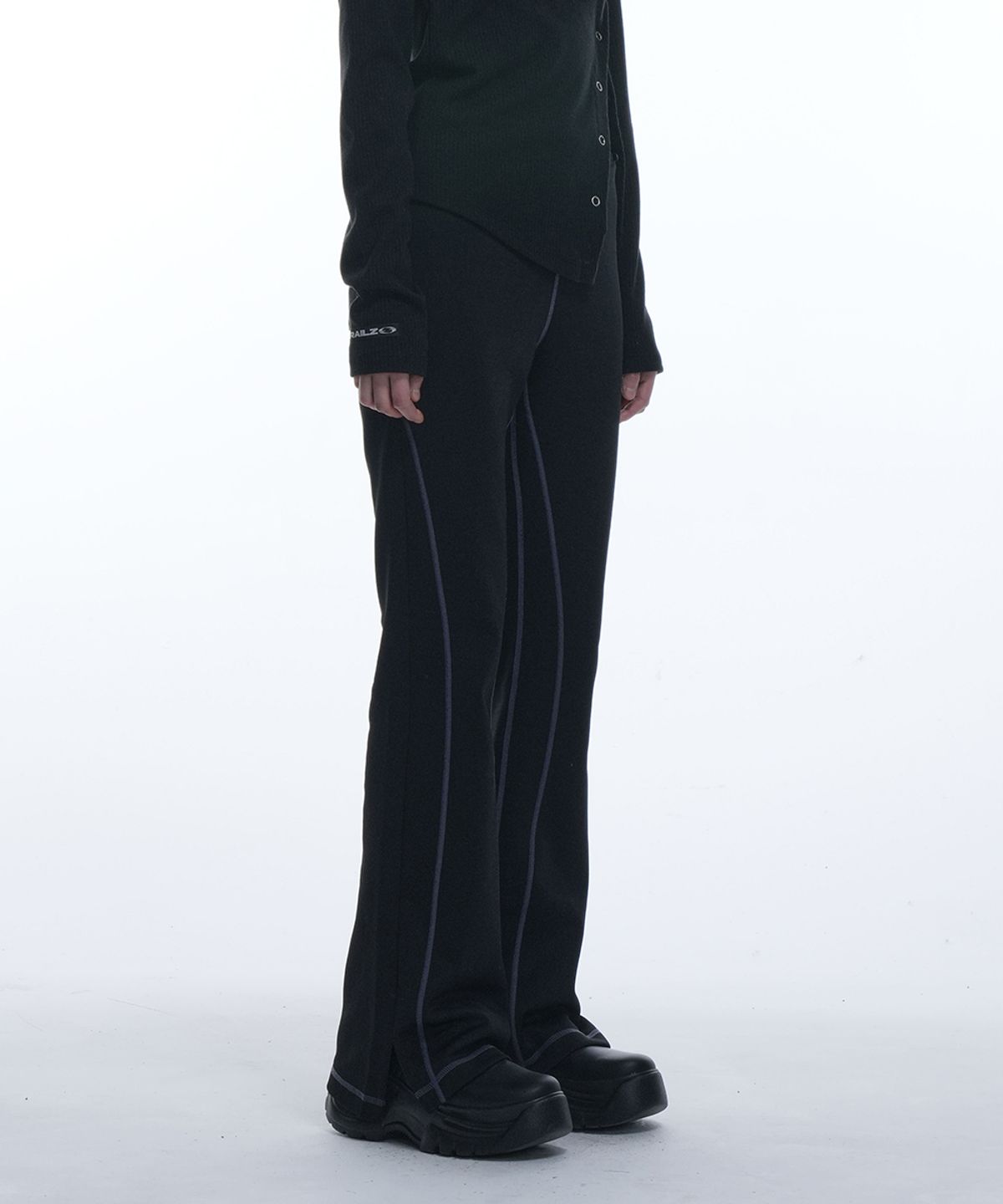 그레일즈(GRAILZ) STRECH FLARE PANTS [BLACK]