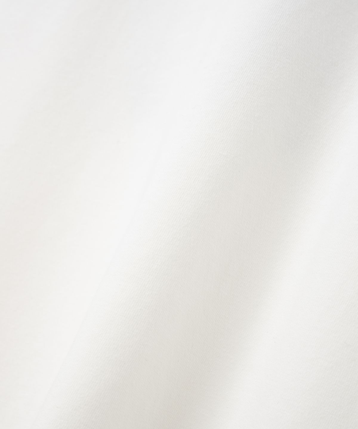 니티드(KNITTED) 그래픽 롱 슬리브 티셔츠 WHITE