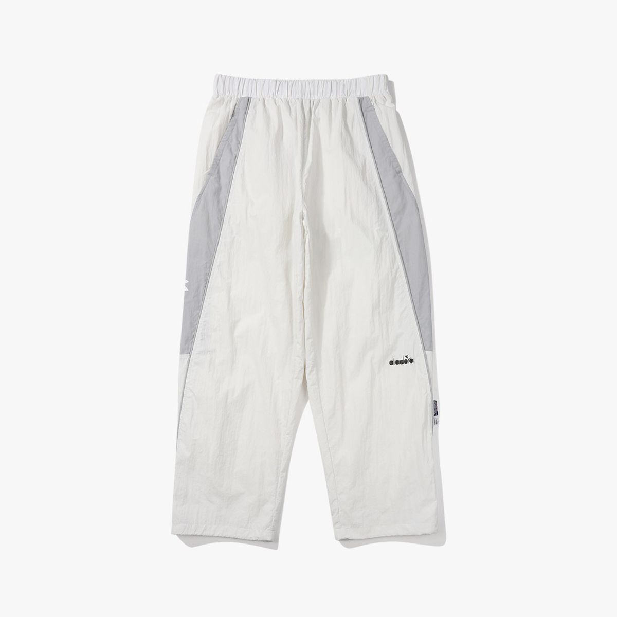 디아도라(diadora) 레지스타 우븐 팬츠 WHITE