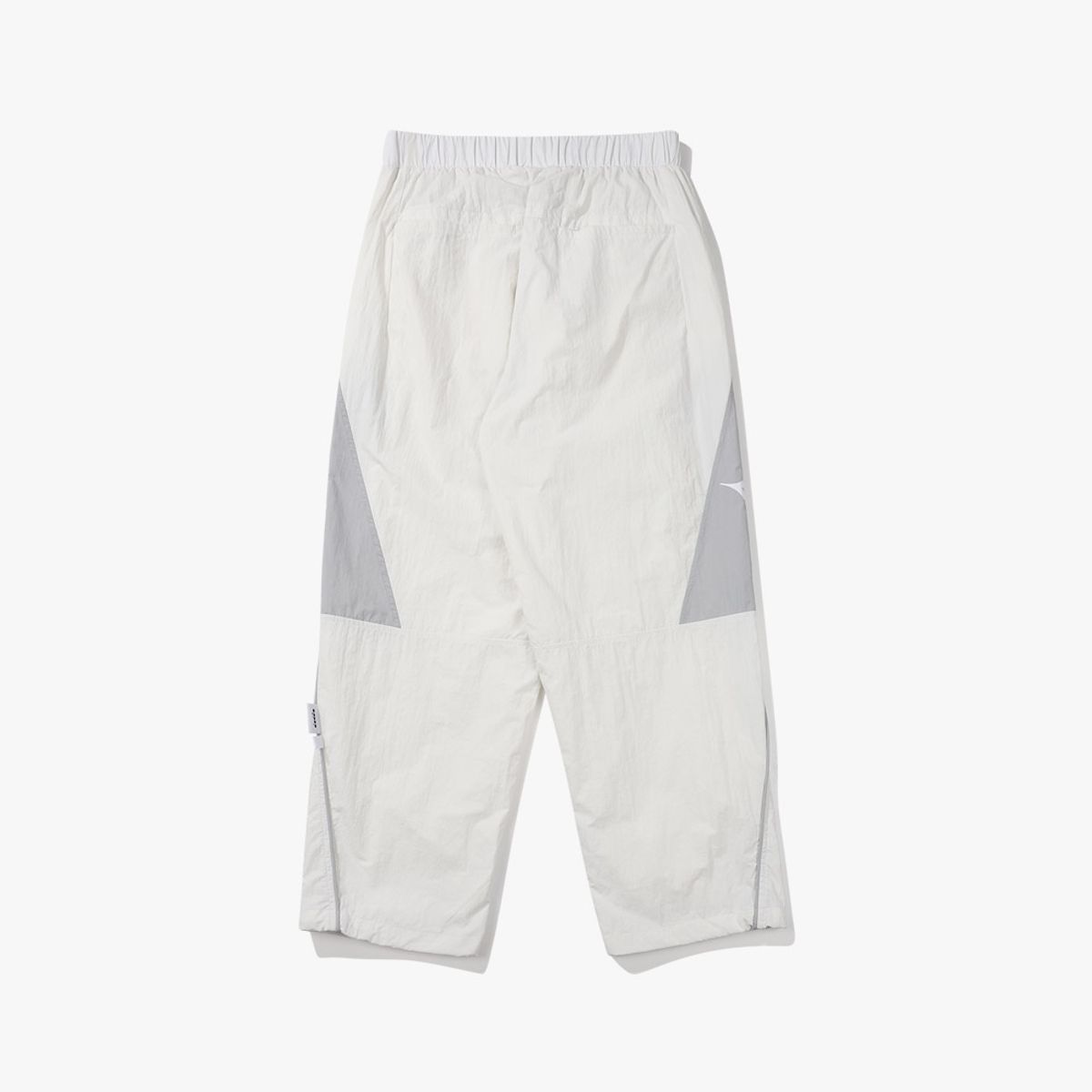 디아도라(diadora) 레지스타 우븐 팬츠 WHITE