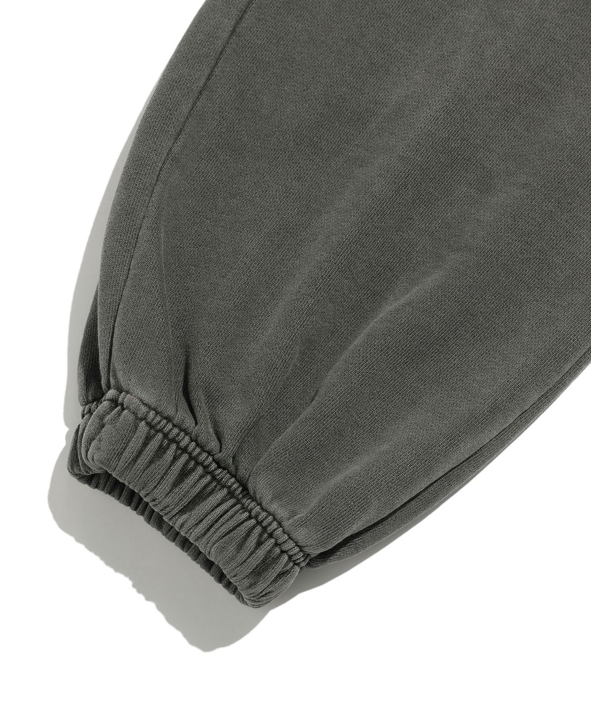 나이스고스트클럽(NICEGHOSTCLUB) PIGMENT LAYERED SWEAT PANTS_CHARCOAL(NG2ESUPA01A)