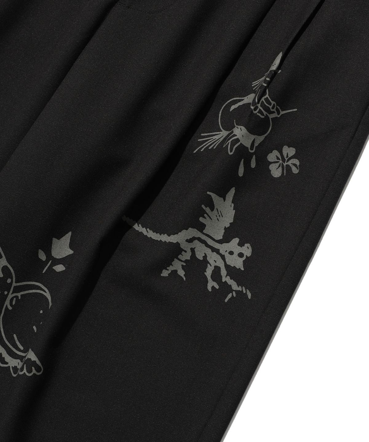 나이스고스트클럽(NICEGHOSTCLUB) TATTOO TAILORED PANTS_BLACK(NG2ESUPA12A)