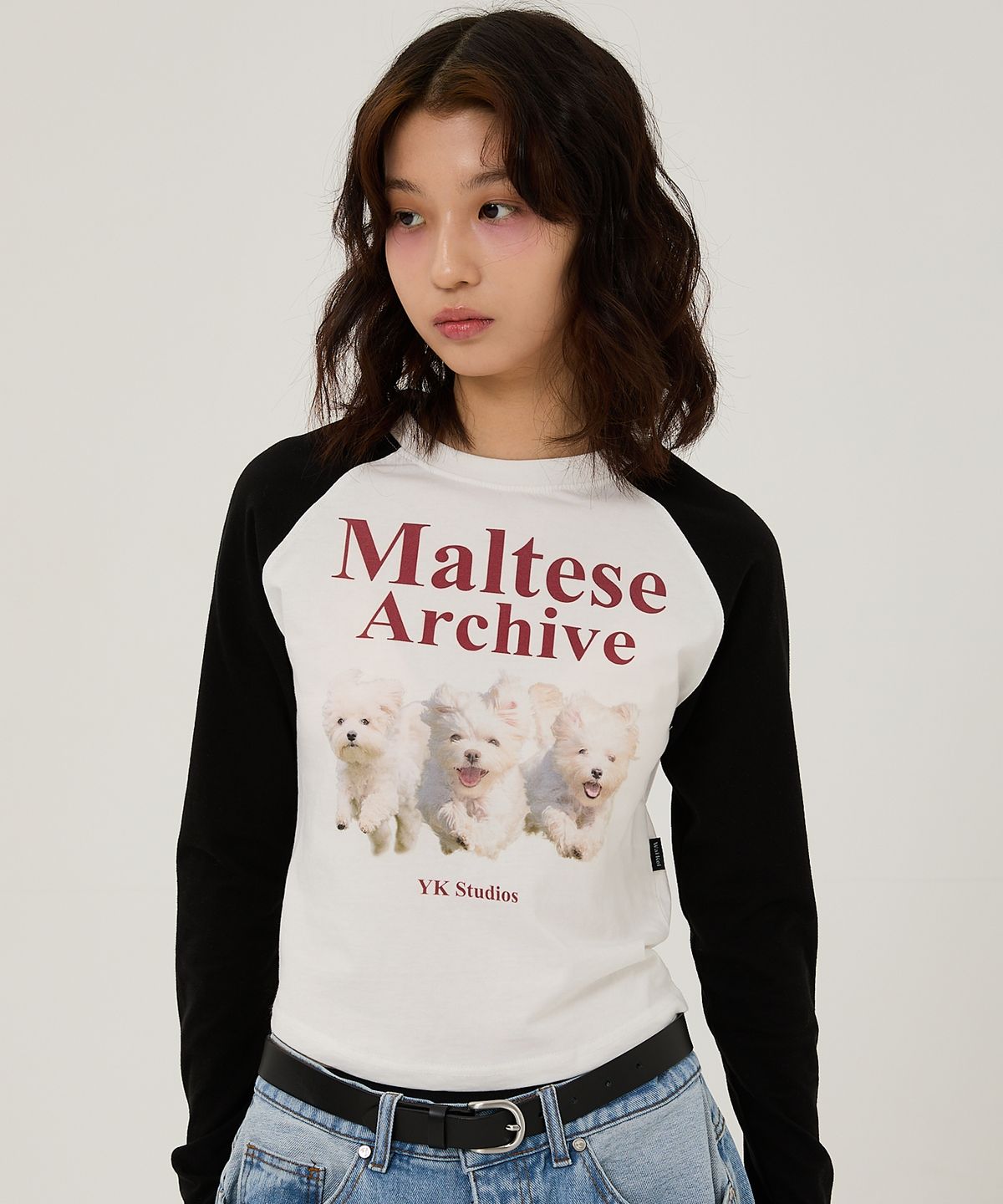 와이케이(WAIKEI) 말티즈 아카이브 래글런 롱슬리브 티셔츠 아이보리