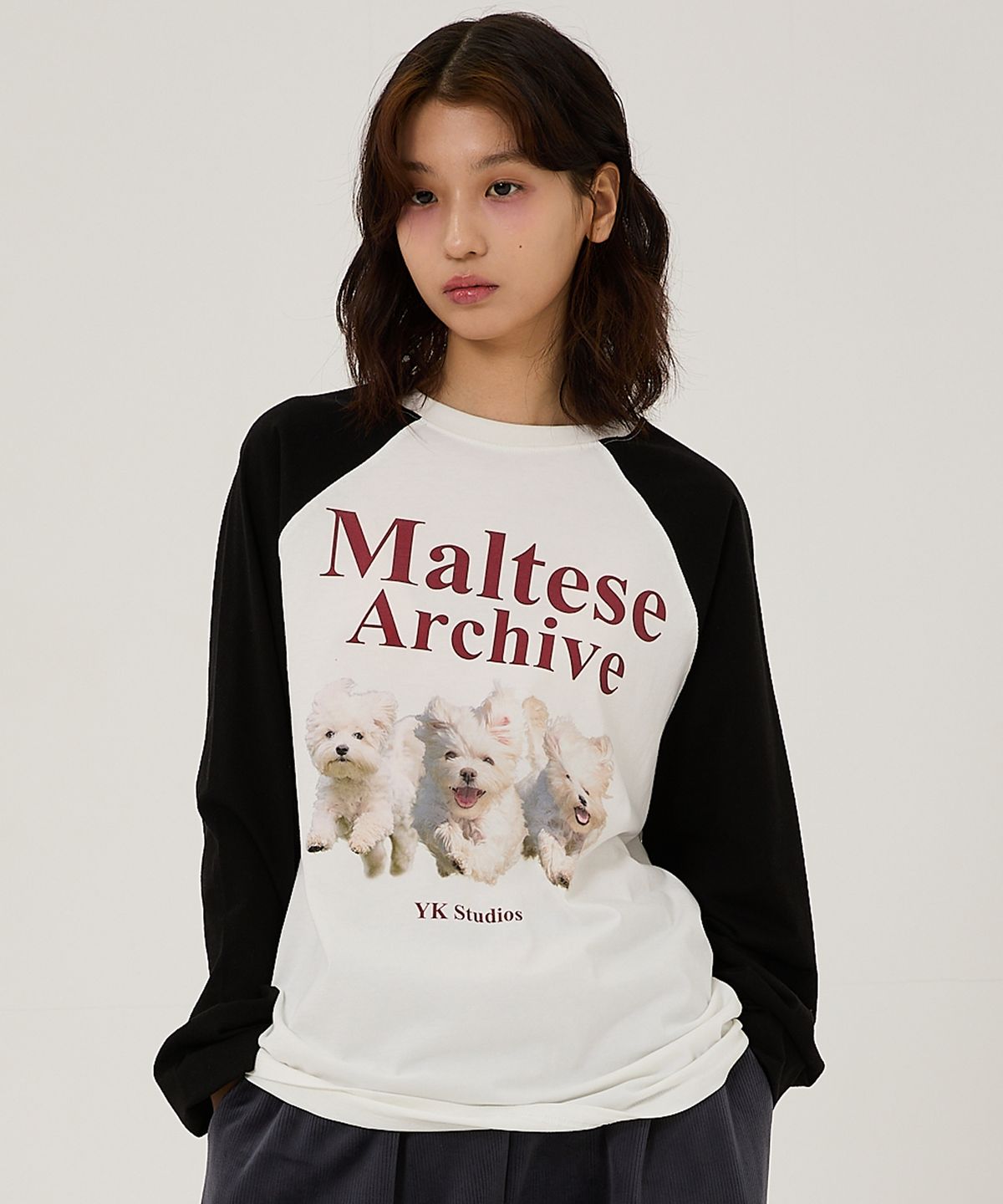 와이케이(WAIKEI) 말티즈 아카이브 래글런 롱슬리브 티셔츠 아이보리