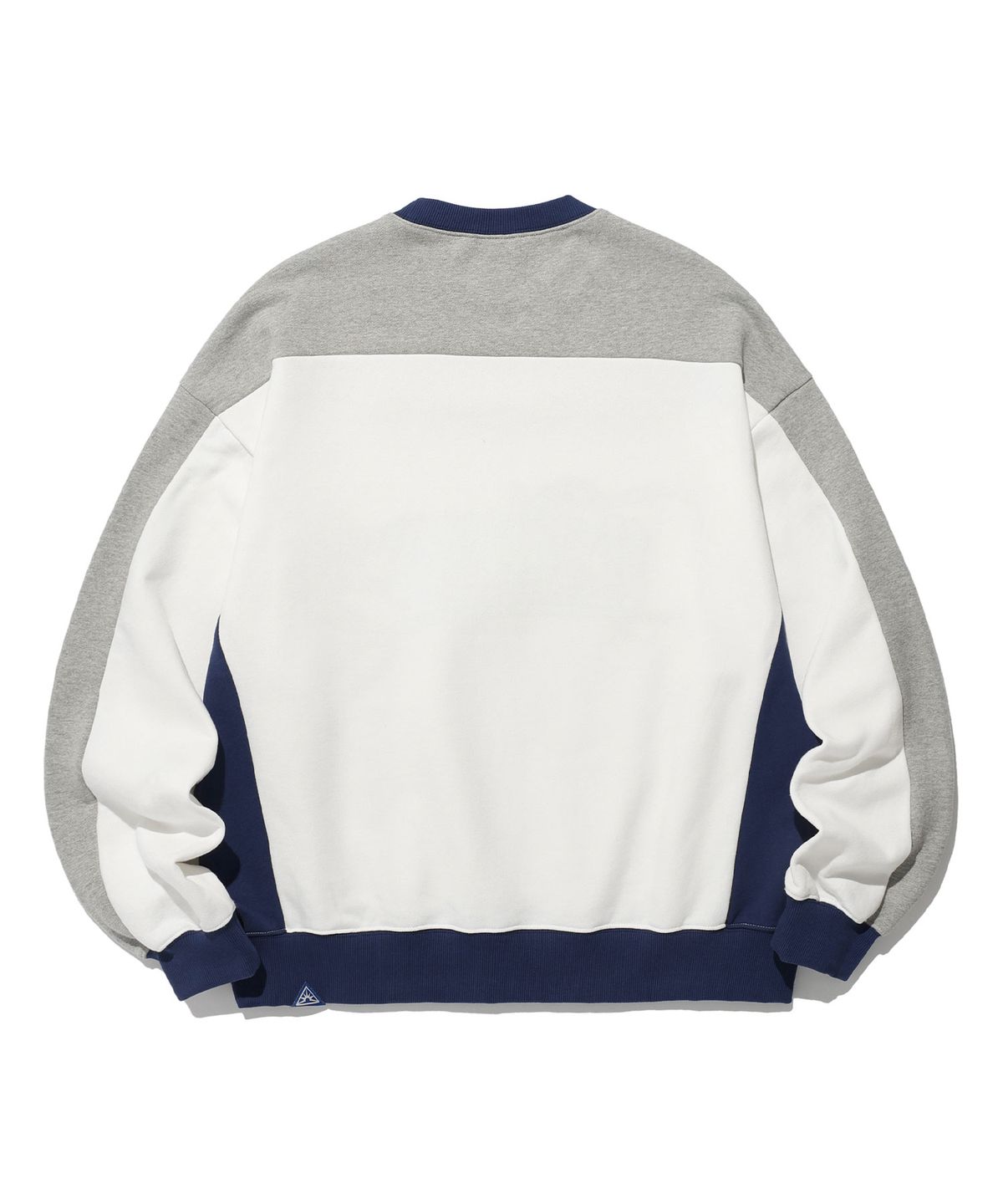 이스트쿤스트(ISTKUNST) SPORTY LINE LOGO SWEATSHIRTS_WHITE(IK2ESMM444A)