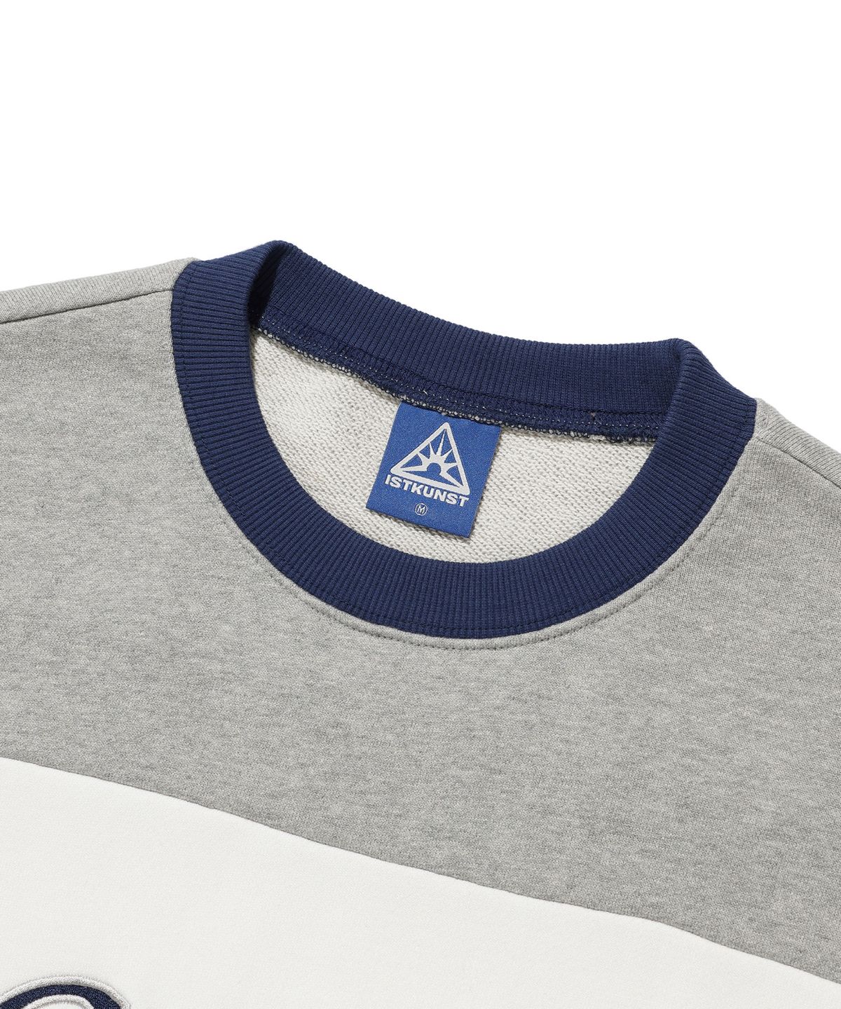 이스트쿤스트(ISTKUNST) SPORTY LINE LOGO SWEATSHIRTS_WHITE(IK2ESMM444A)