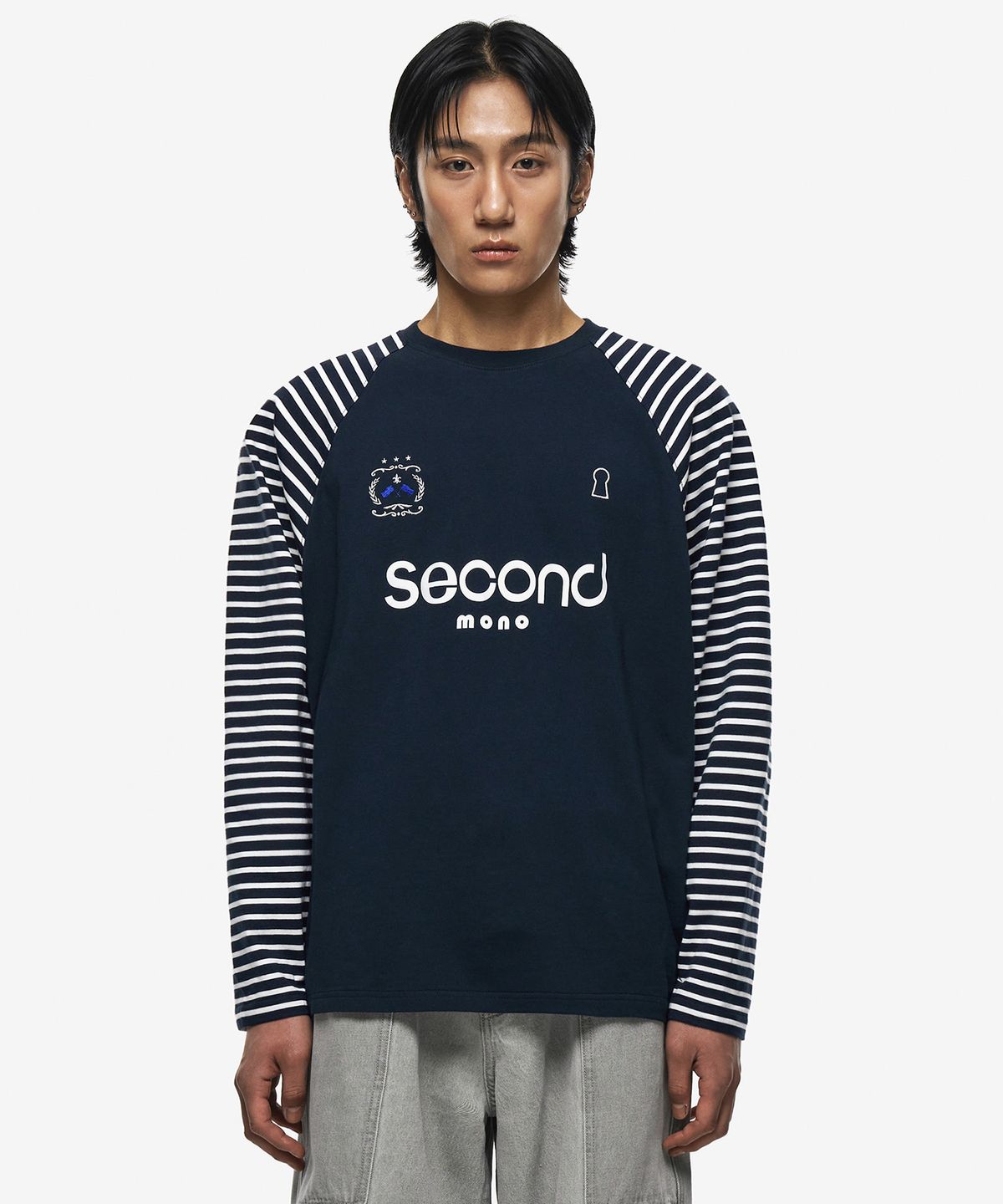 세컨모놀로그(SECONDMONO) 클럽 로고 스트라이프 래글런 티셔츠 [NAVY]_SETS031NAVY