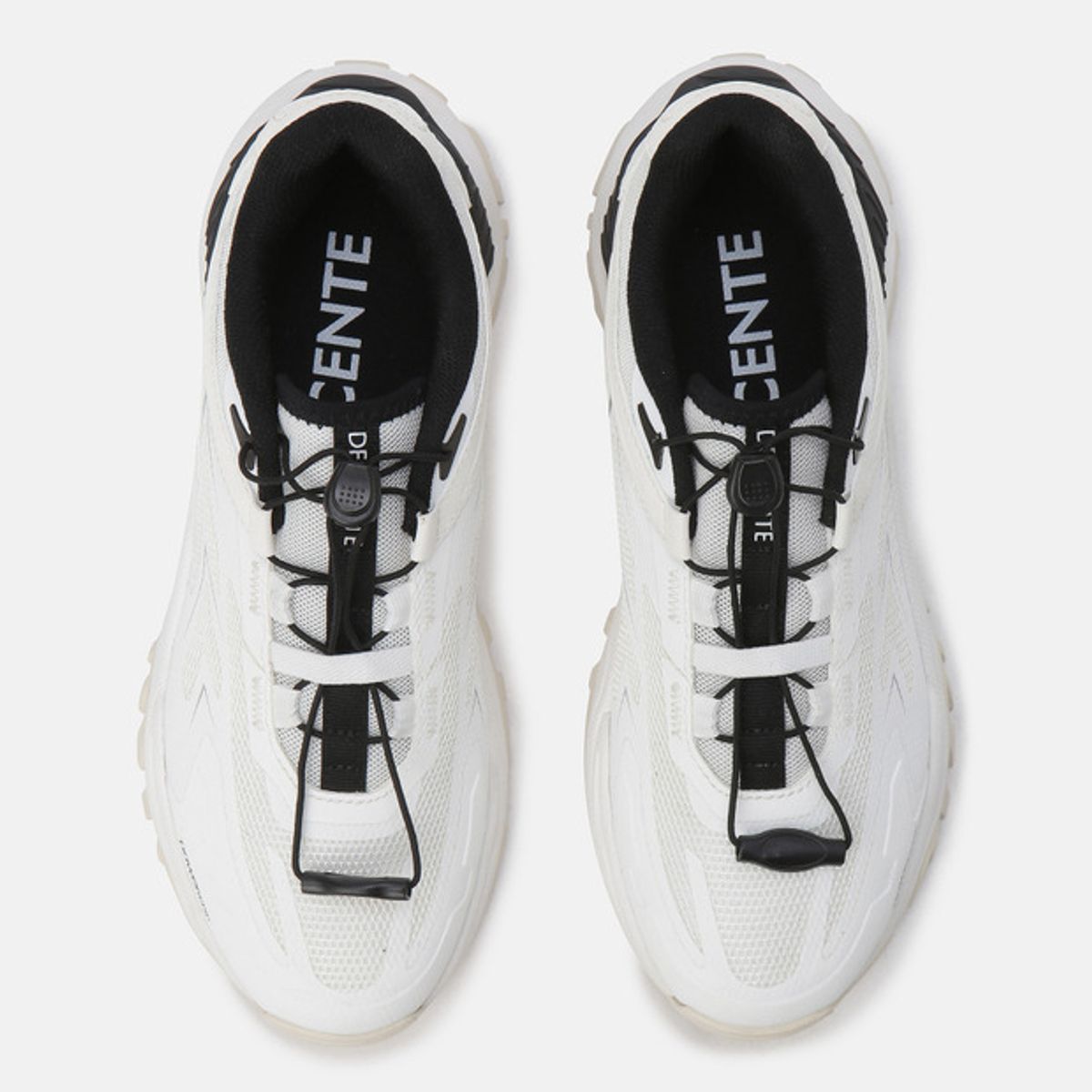 데상트(DESCENTE) 블랙콤 V2 화이트(SP123LCR16)
