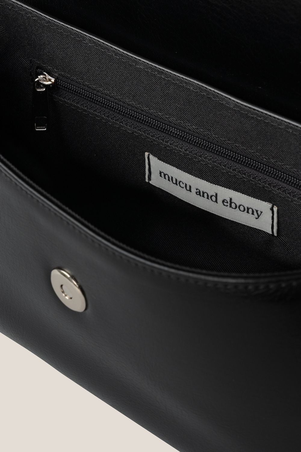 MUSINSA公式 | MUCU AND EBONY Classic Bag _ Black Classic Bag