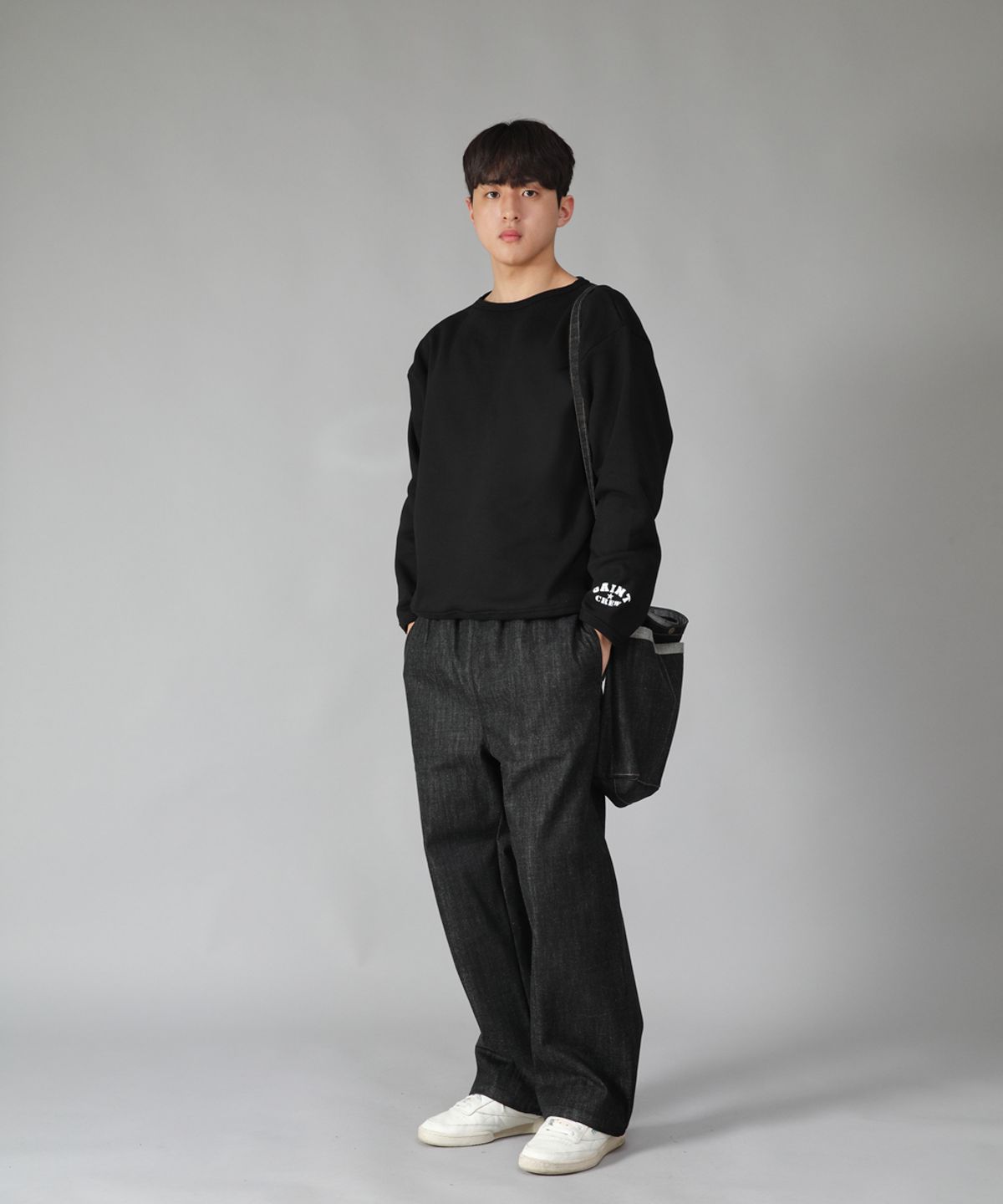 세인트크루(SAINTCREW) 디바이딩 M 크로스백 DVM-123 블랙데님