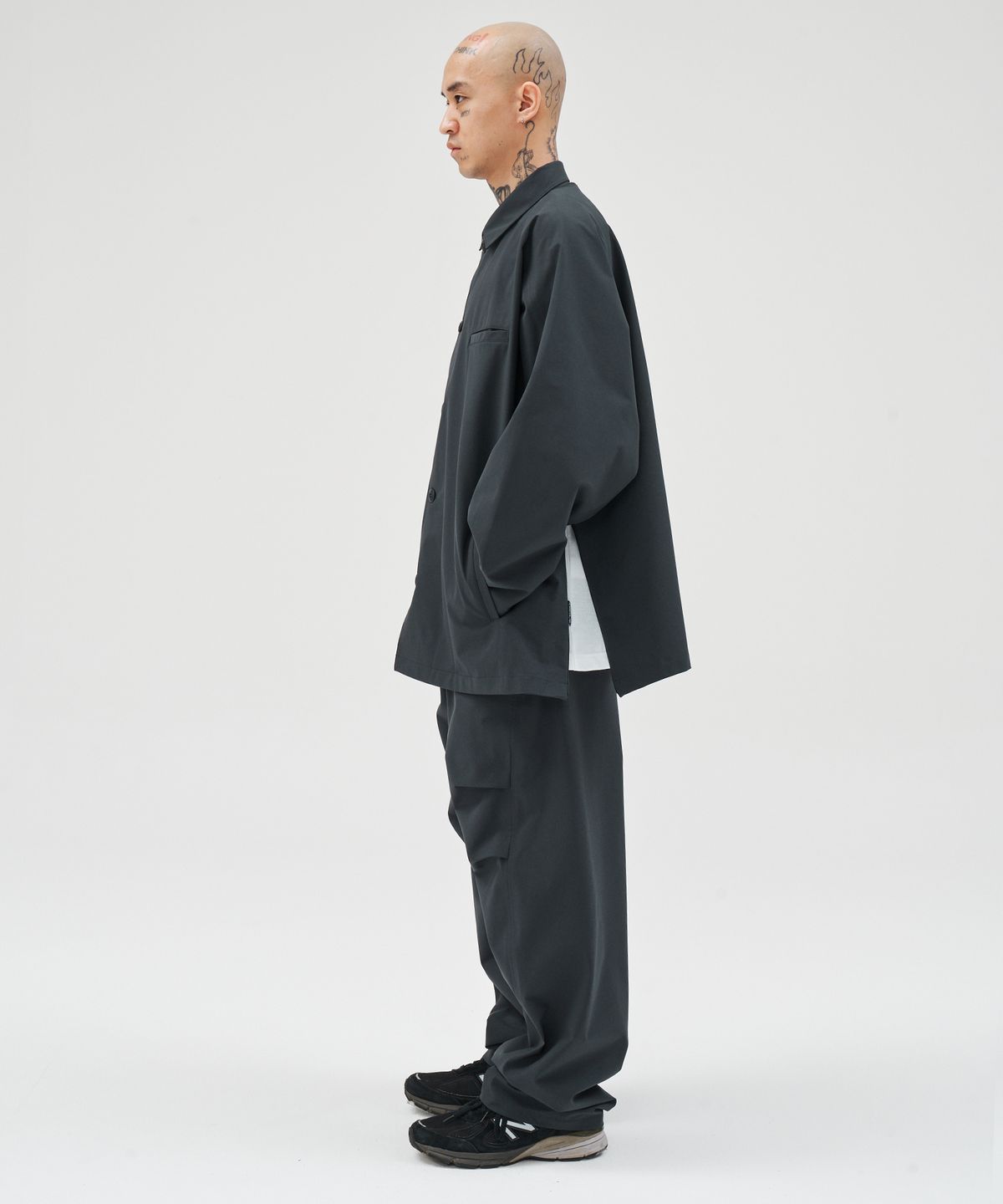 아조바이아조(AJOBYAJO) Batwing 3L Jacket [CHARCOAL]