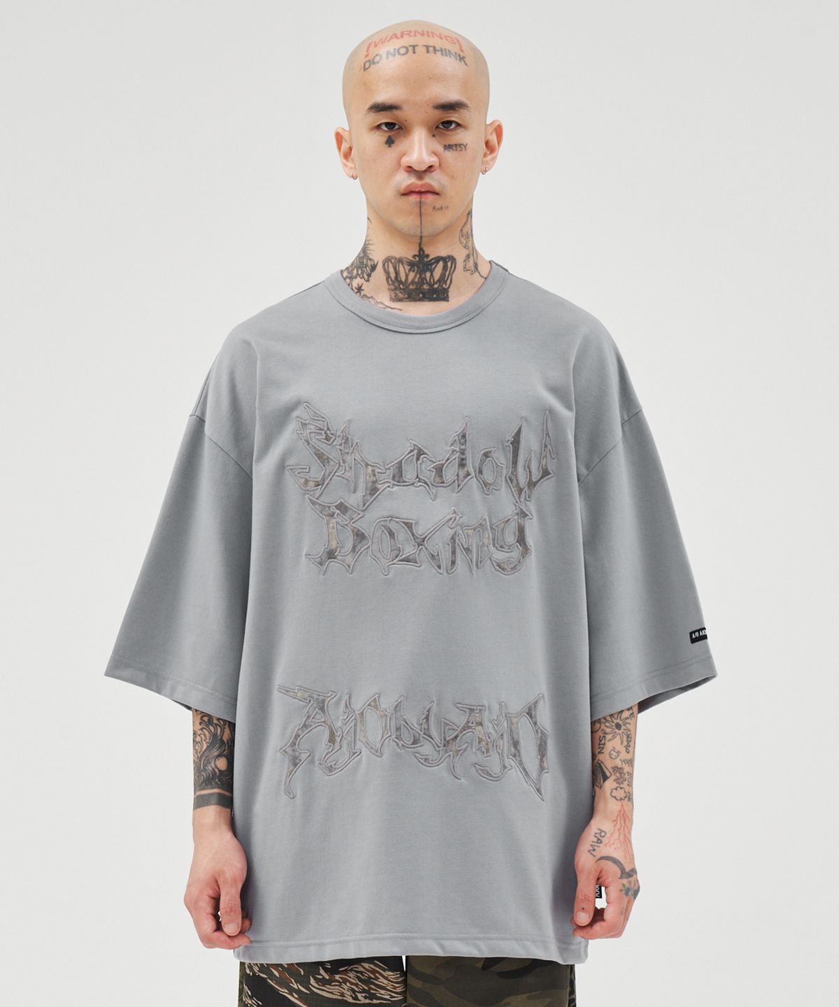 아조바이아조(AJOBYAJO) Shadow Boxing Applique T-Shirt [GREY]