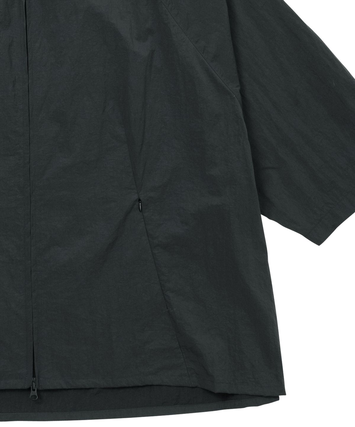 아조바이아조(AJOBYAJO) Nylon Cape Shirt [CHARCOAL]