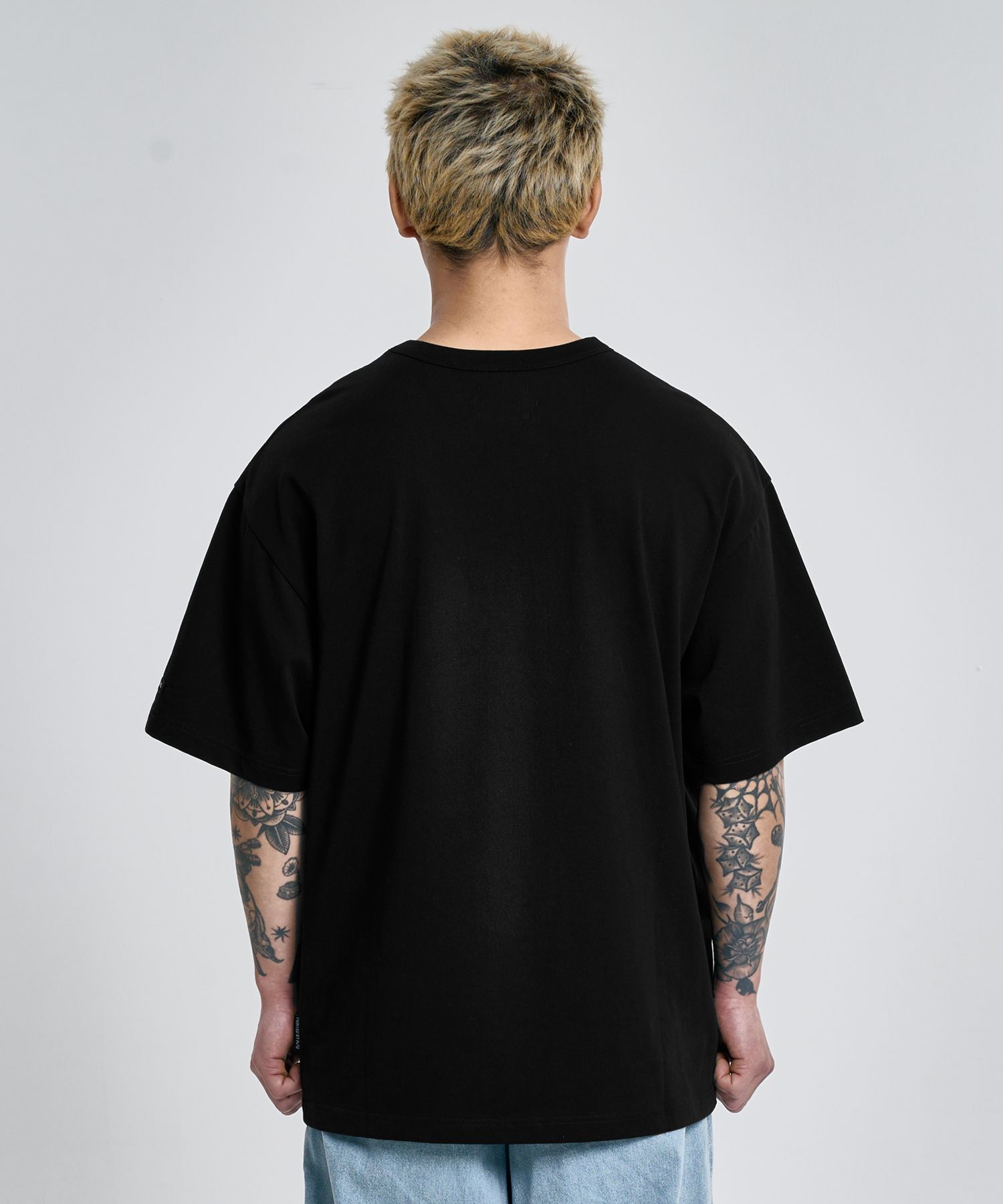 【AJO AJOBYAJO】24SS★ [PBA] AJO Pictogram Nylon Applique T MUSINSA | AJOBYAJO [PBA] AJO Pictogram Nylon Applique T