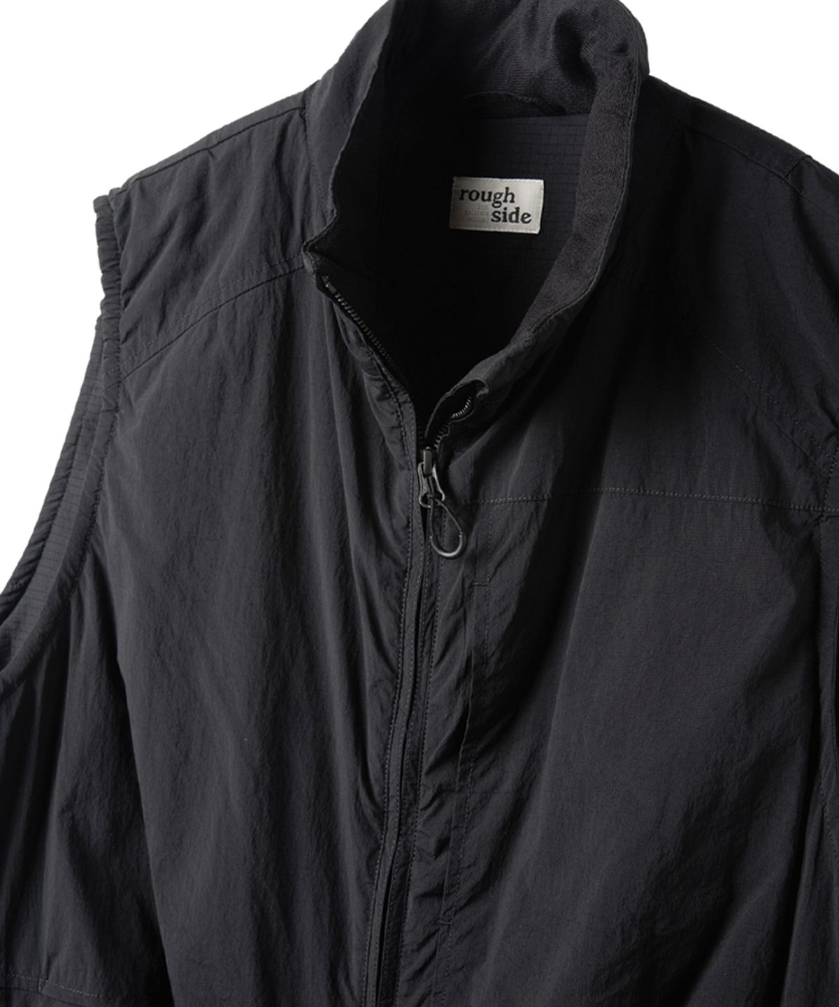러프사이드(ROUGHSIDE) Camper Vest Black