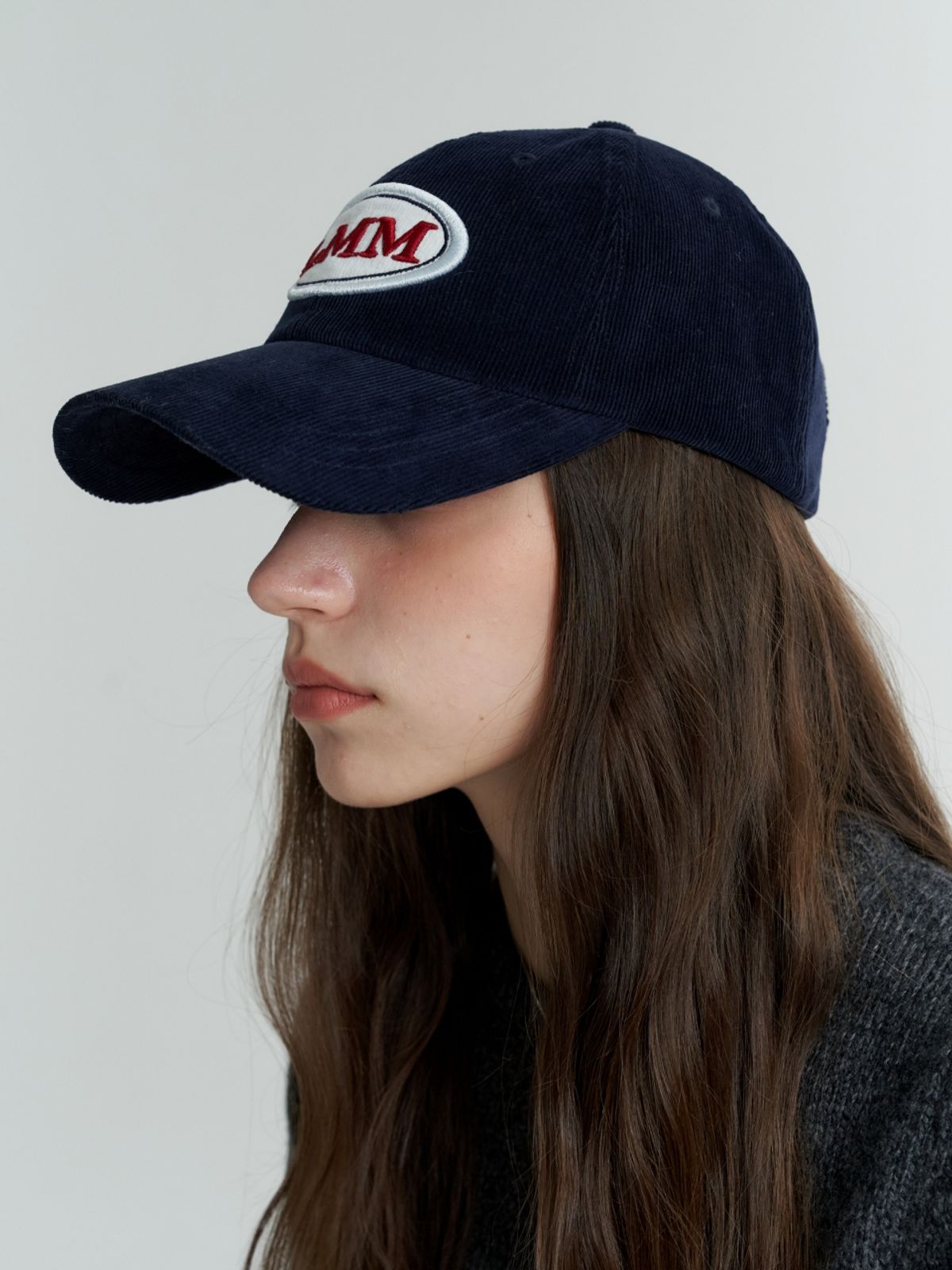 러브미몬스터(LOVE ME MONSTER) Corduroy LMM Logo Ball Cap_Navy (L234MCP010)
