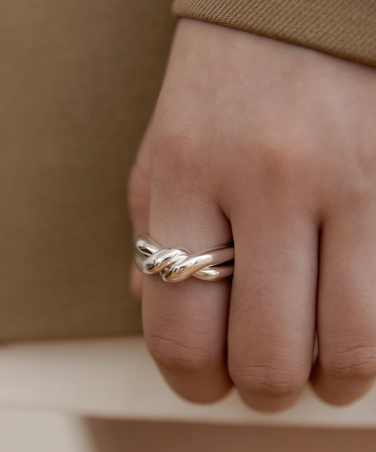☆TATIANA☆ Cross Twist Ring CR0454 MUSINSA公式 | TATIANA Cross Twist Ring CR0454