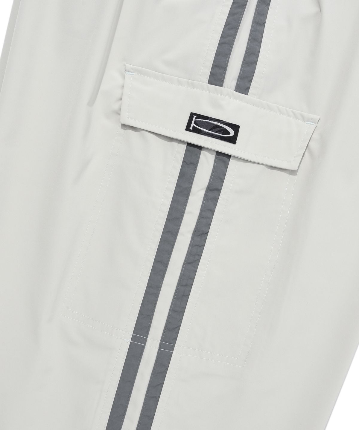 피지컬 디파트먼트(PHYSICAL DEPARTMENT) COLOR BLOCK STITCH TRACK PANTS IVORY