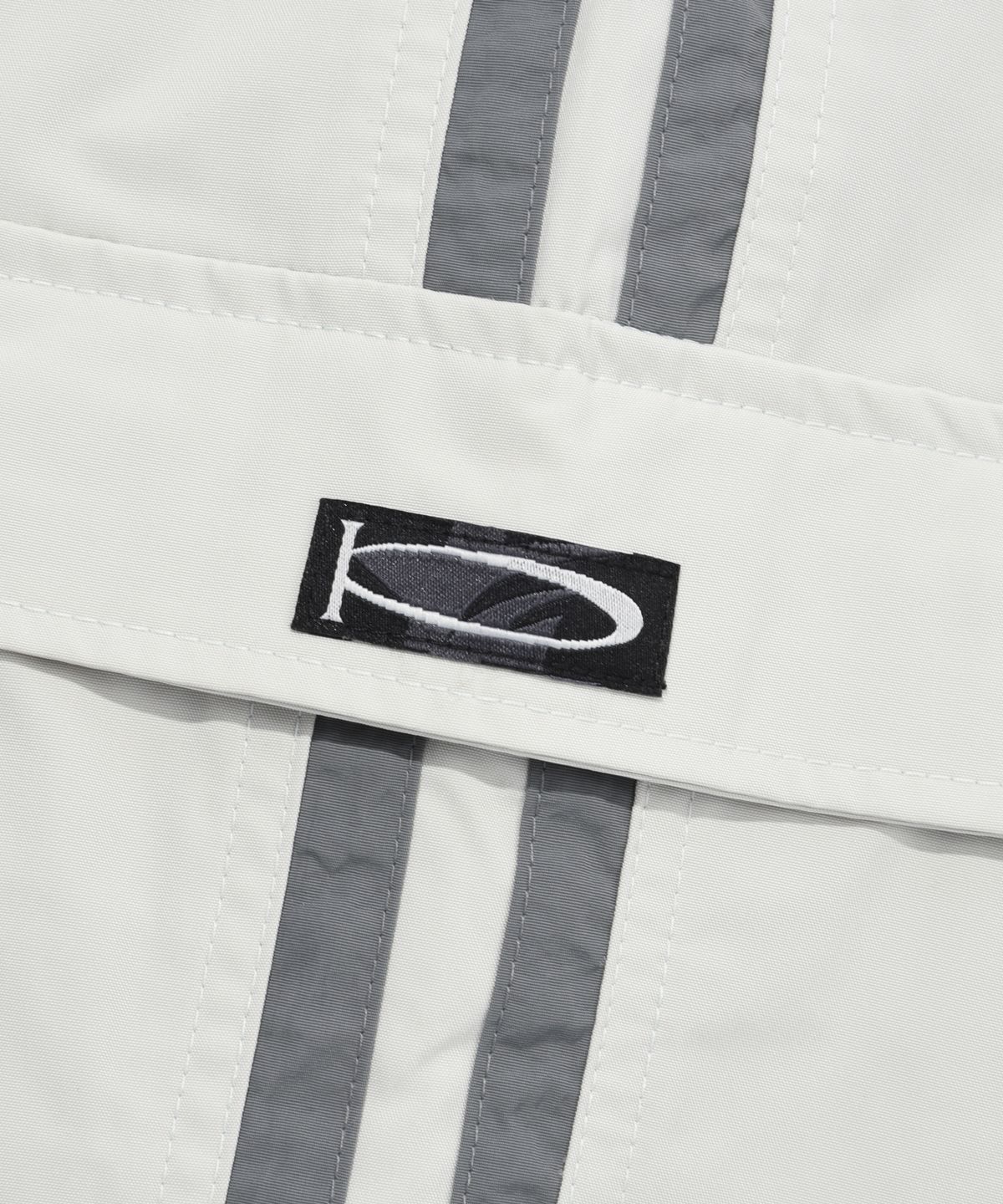 피지컬 디파트먼트(PHYSICAL DEPARTMENT) COLOR BLOCK STITCH TRACK PANTS IVORY