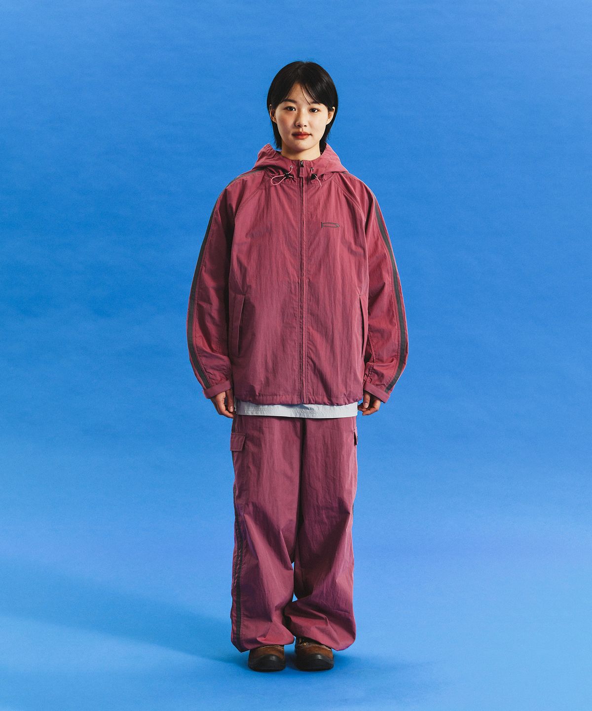 피지컬 디파트먼트(PHYSICAL DEPARTMENT) COLOR BLOCK STITCH TRACK PANTS IVORY