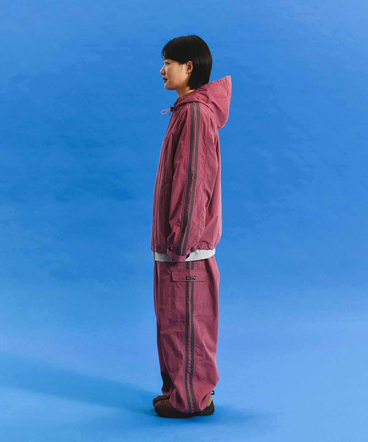 피지컬 디파트먼트(PHYSICAL DEPARTMENT) COLOR BLOCK STITCH TRACK PANTS IVORY