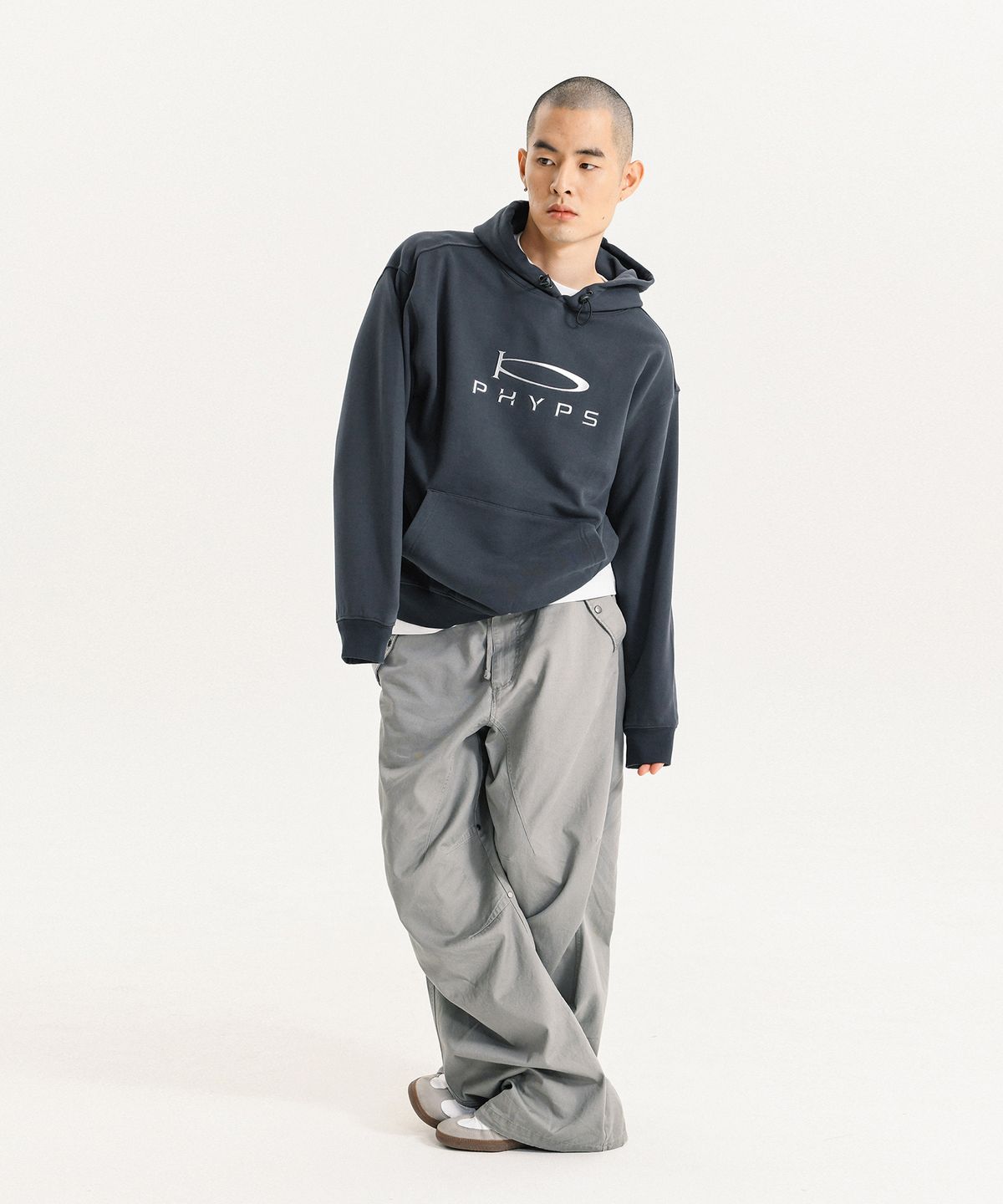 피지컬 디파트먼트(PHYSICAL DEPARTMENT) P-ACTIVE SILICON HOODIE CHARCOAL