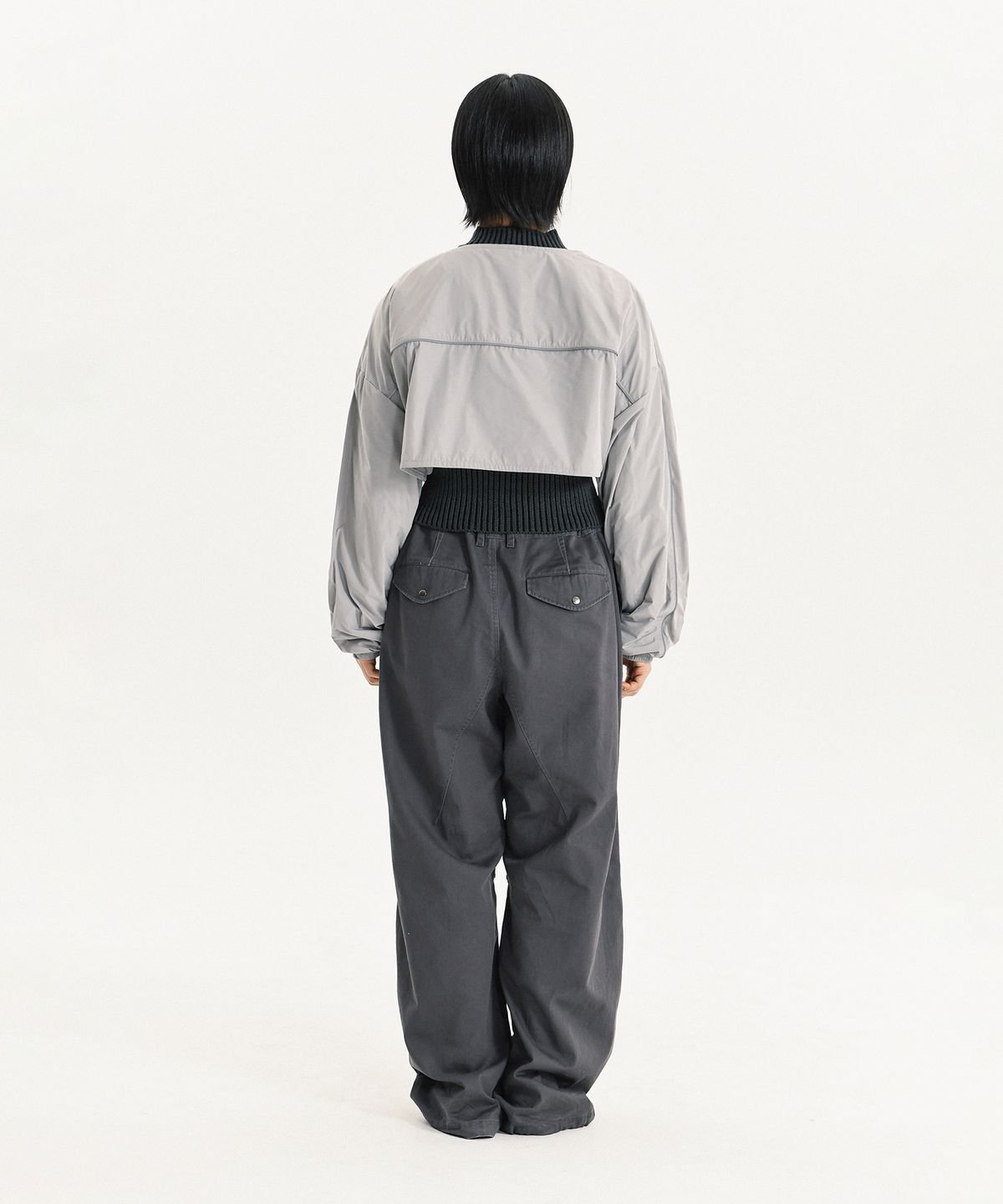 피지컬 디파트먼트(PHYSICAL DEPARTMENT) NYLON PIPNG CROP BOLERO BLACK