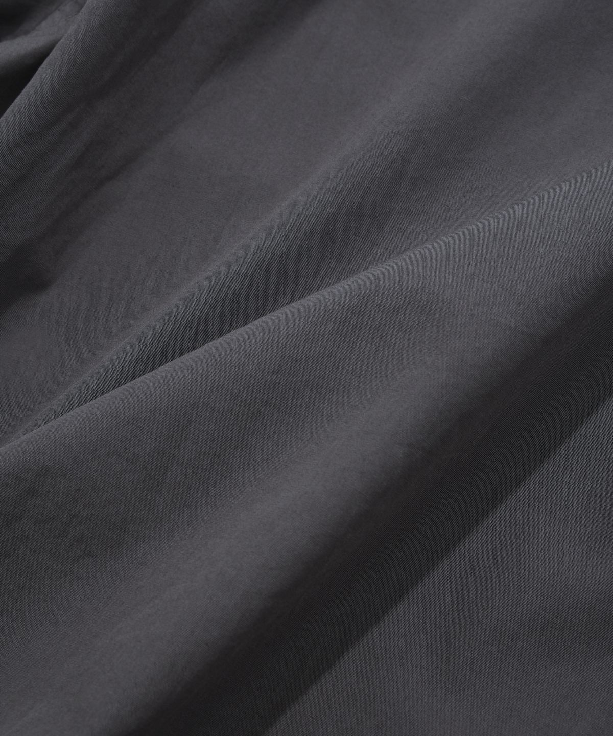 피지컬 디파트먼트(PHYSICAL DEPARTMENT) P-ACTIVE OVER-FIT SHIRT CHARCOAL