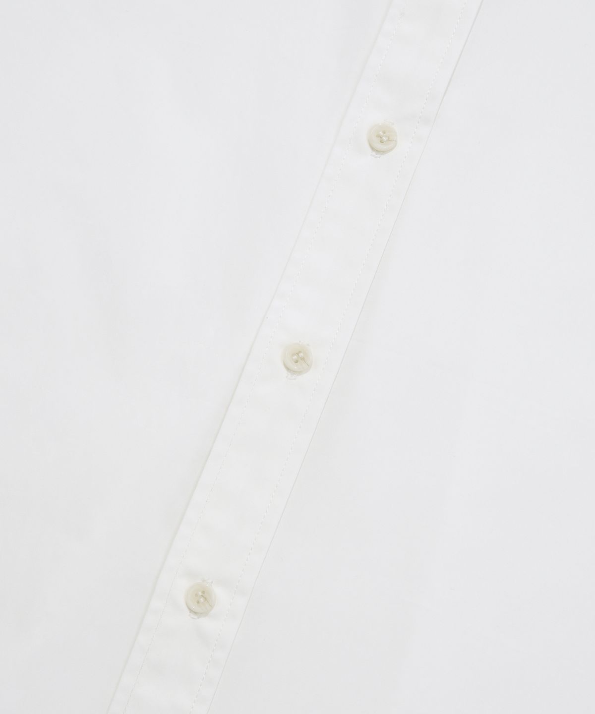 피지컬 디파트먼트(PHYSICAL DEPARTMENT) P-ACTIVE OVER-FIT SHIRT WHITE
