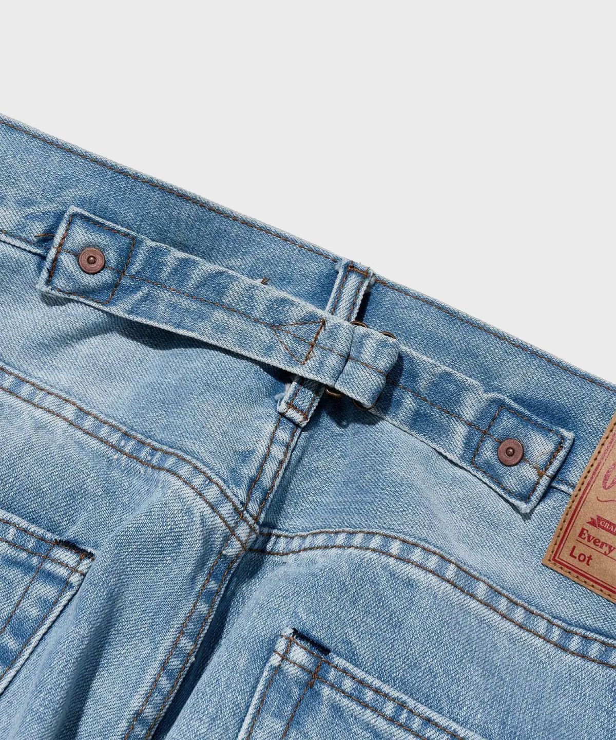 아웃스탠딩(OUTSTANDING) 30’s CINCH BACK SELVEDGE WIDE PANTS_SKY BLUE