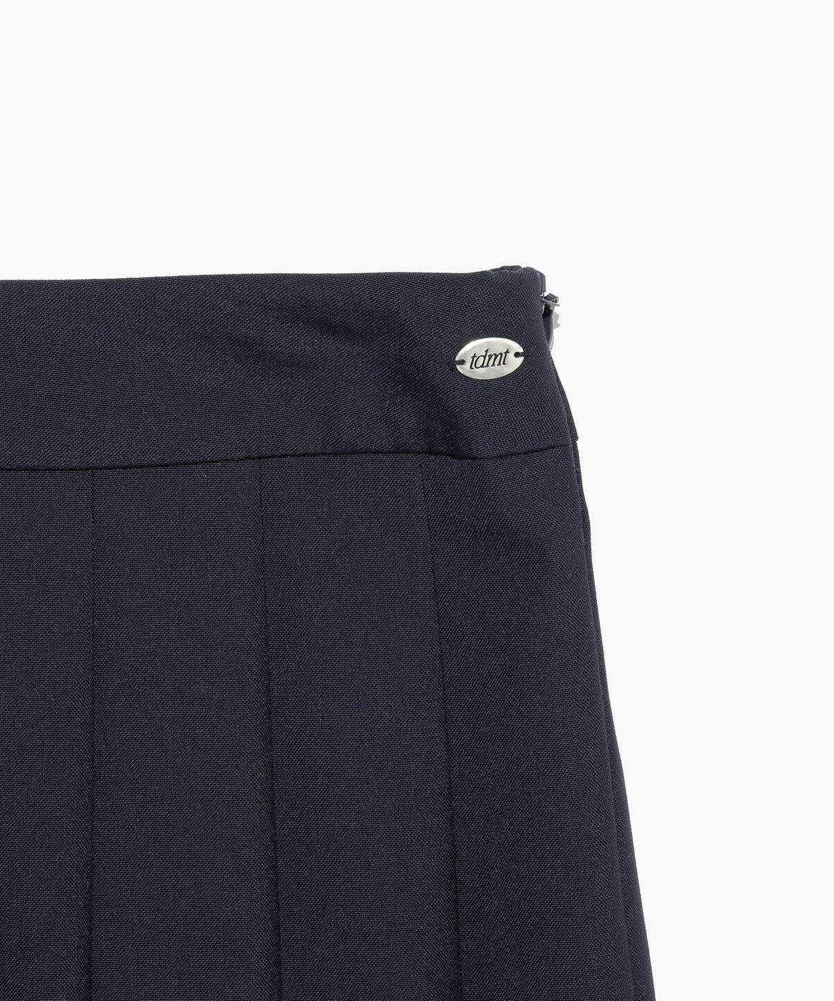 튜드먼트(TTUDEMENT) PLEATED MIDI SKIRT NAVY
