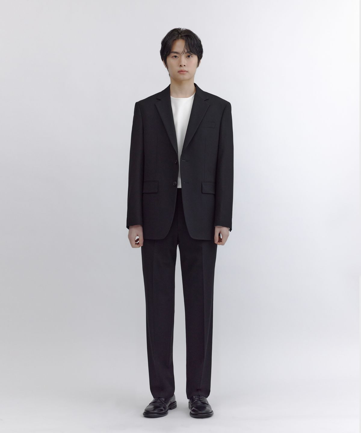 넌블랭크(NONBLANK) W11 세미 와이드 핏 슬랙스_BLACK