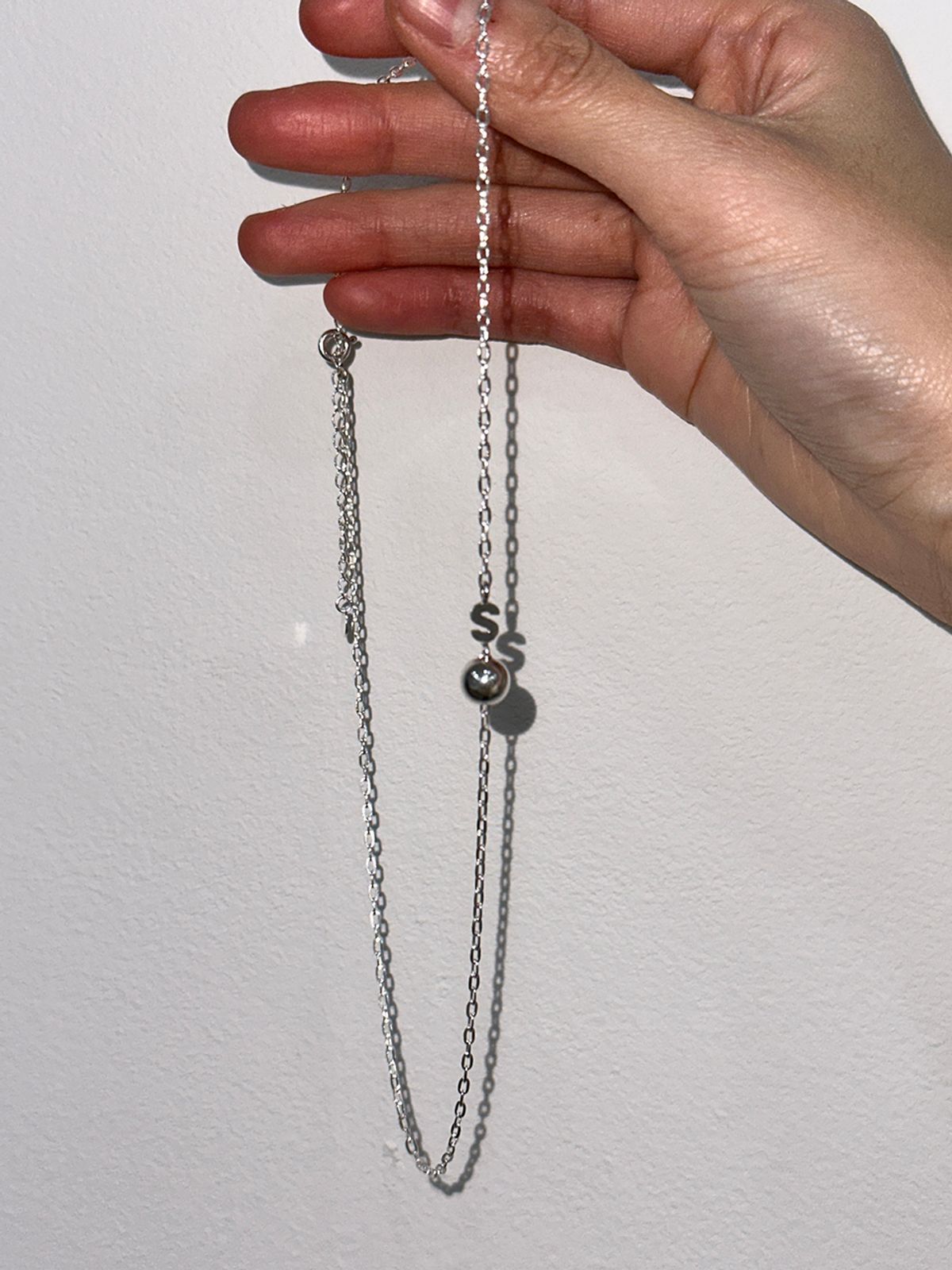 빈움(VINOOM) mini initial ball necklace (이니셜)