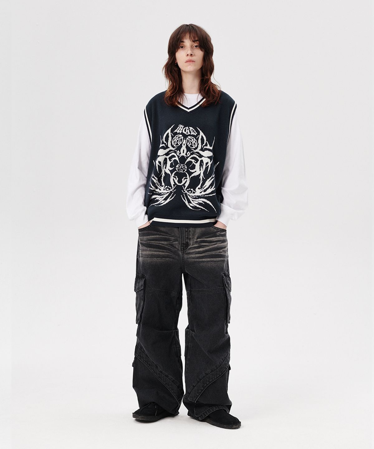 마하그리드(MAHAGRID) ECLIPSE TRIBAL KNIT VEST NAVY(MG2ESMK602A)
