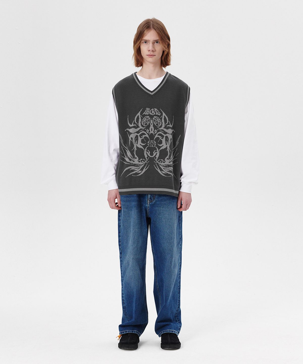 마하그리드(MAHAGRID) ECLIPSE TRIBAL KNIT VEST CHARCOAL(MG2ESMK602A)