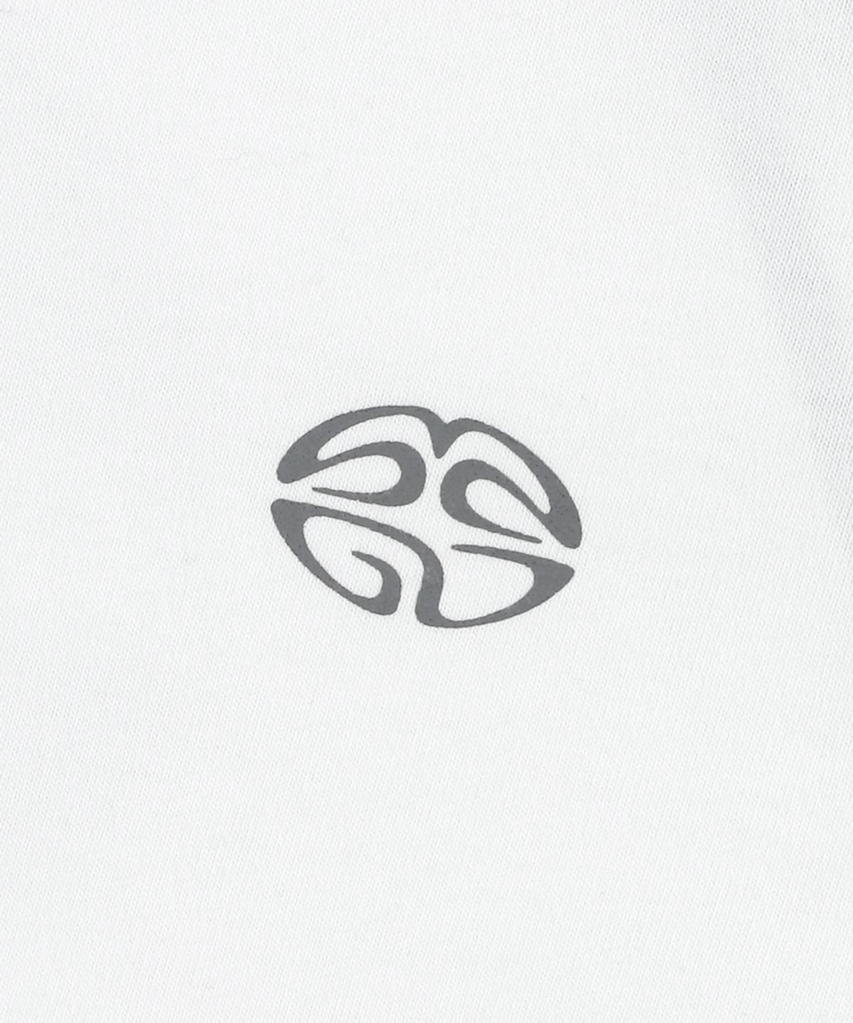 마하그리드(MAHAGRID) CURVED STITCH LS TEE WHITE(MG2ESMT565A)