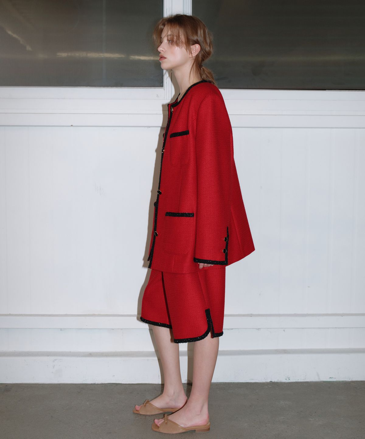 오버듀플레어(OVERDUEFLAIR) ATTITUDE OVER TWEED BERMUDA PANTS_RED