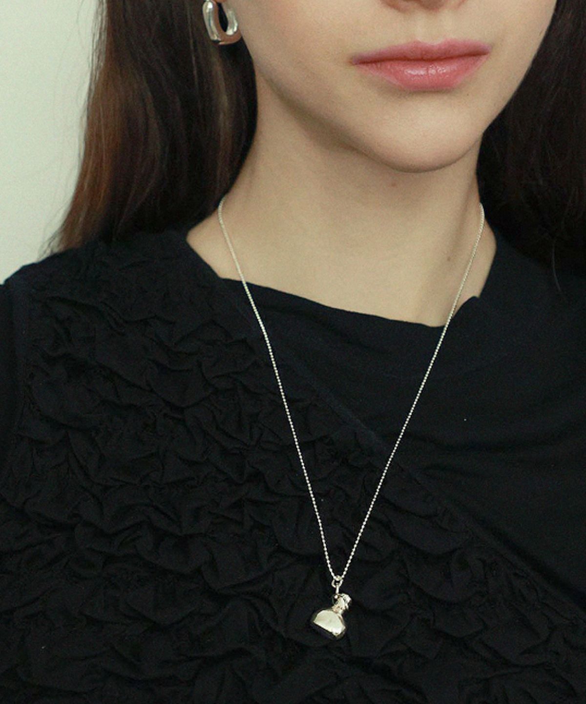 누아보(NUAVO) Perfume chain glitter