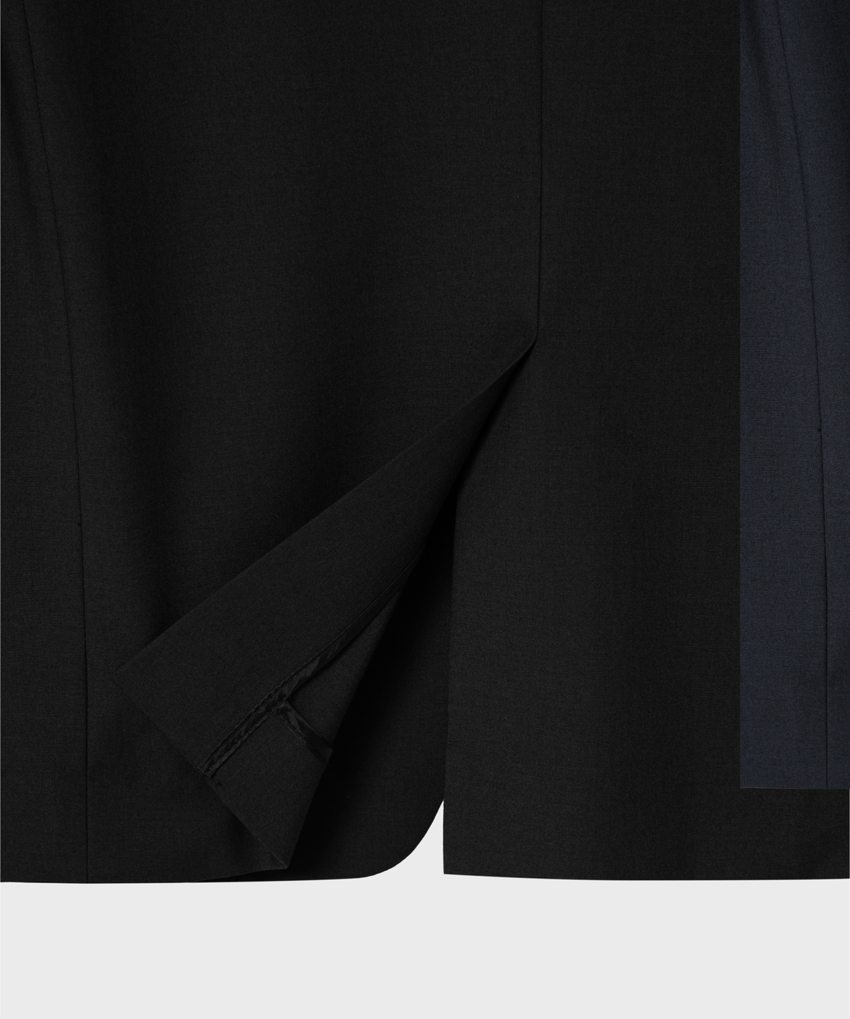 넌블랭크(NONBLANK) [CARREMAN] 세미 오버 핏 셋업 수트_BLACK