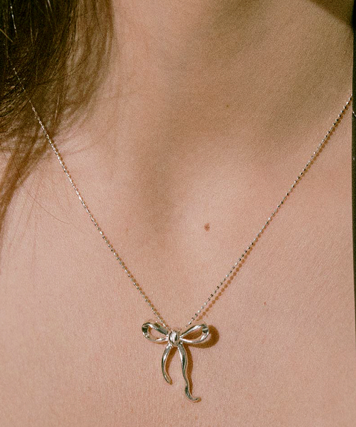 누아보(NUAVO) Ribbon tie necklace