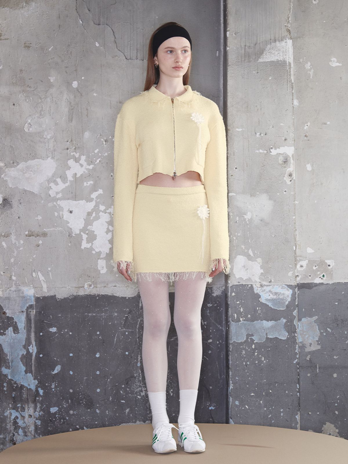 기준(KIJUN) Sun Crochet Knit Jacket Yellow