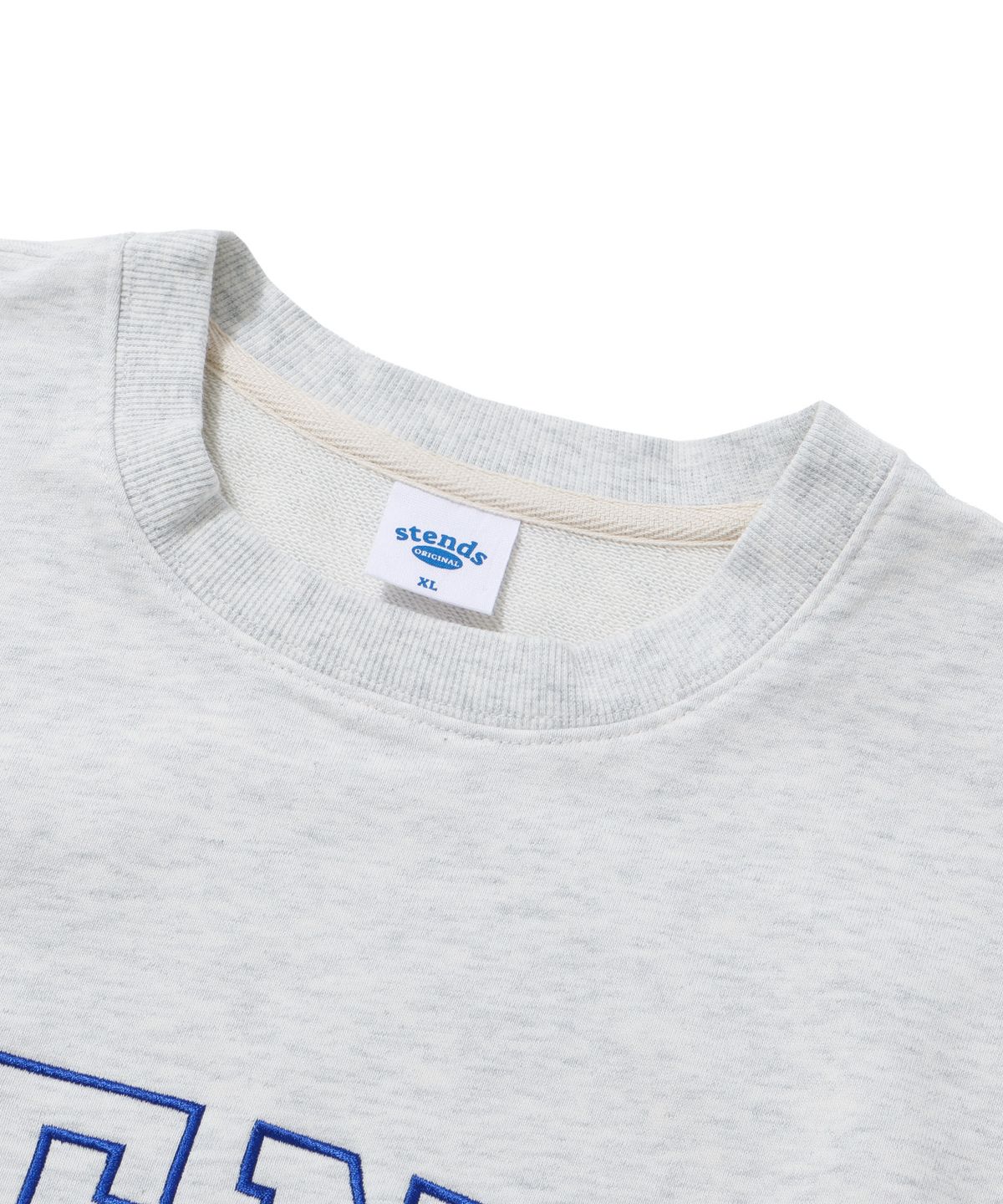 스탠즈(STENDS) [M~4XL] 오리지널 스트로크 로고 크루넥_멜란지 그레이