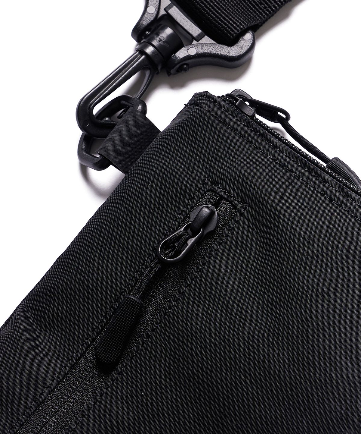 브라운브레스(BROWNBREATH) PATHFINDER TOTE BAG - BLACK