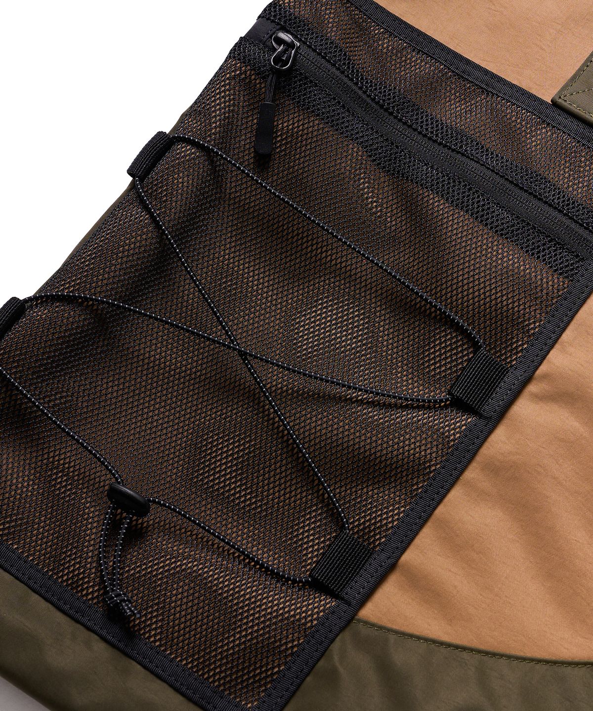 브라운브레스(BROWNBREATH) PATHFINDER TOTE BAG - KHAKI